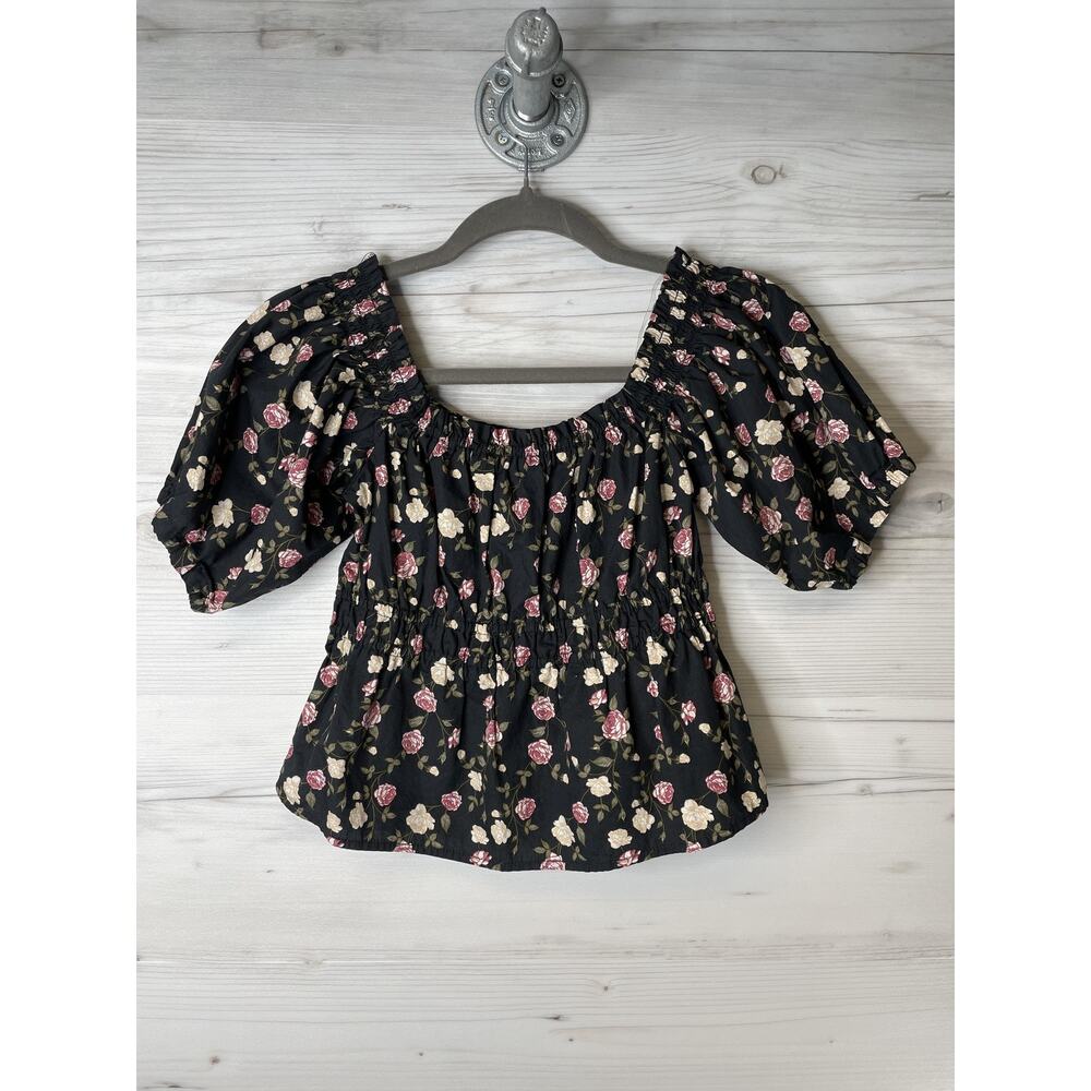 Celebrity Pink Blouse Womens Small Black Floral Puff Sleeve Smocked Peasant Top‎ - Picture 10 of 10